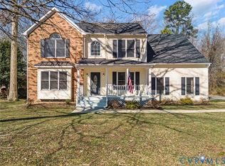 4110 Oxbridge Rd, North Chesterfield, VA 23236