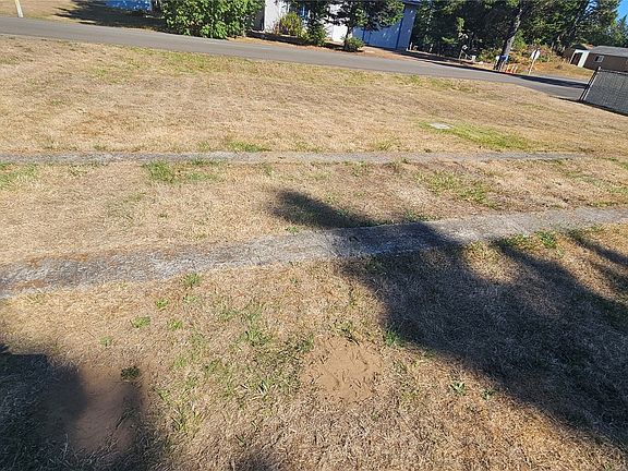 5th image of 22215 V Street