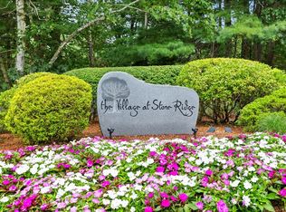 11 Stone Ridge Rd UNIT 11, Westford, MA 01886