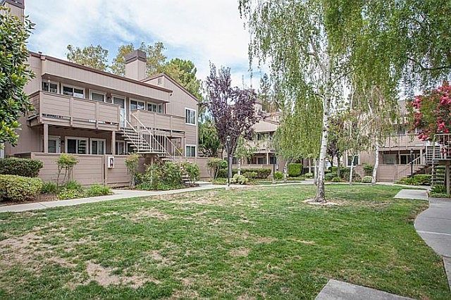 1st image of 4830 Pine Forest Pl