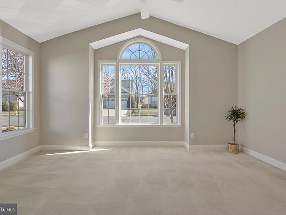 5th image of 13621 Heritage Valley Way