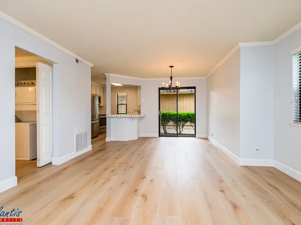558 Ironwood Ter APT 1, Sunnyvale, CA 94086