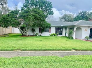 8815 Aruba Ln, Port Richey, FL 34668