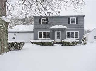 819 Winton Rd S, Rochester, NY 14618