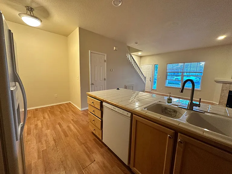 3162 NW Shooting Star Dr — Photo 7
