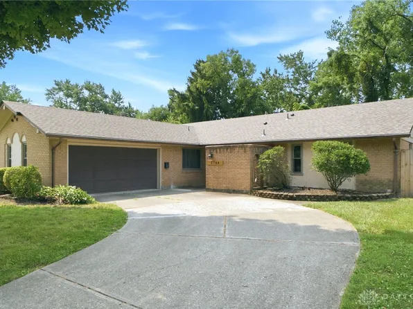 2744 Corlington Dr, Dayton, OH 45440