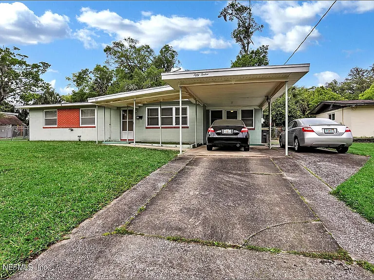 5012 Perrine Dr — Photo 8