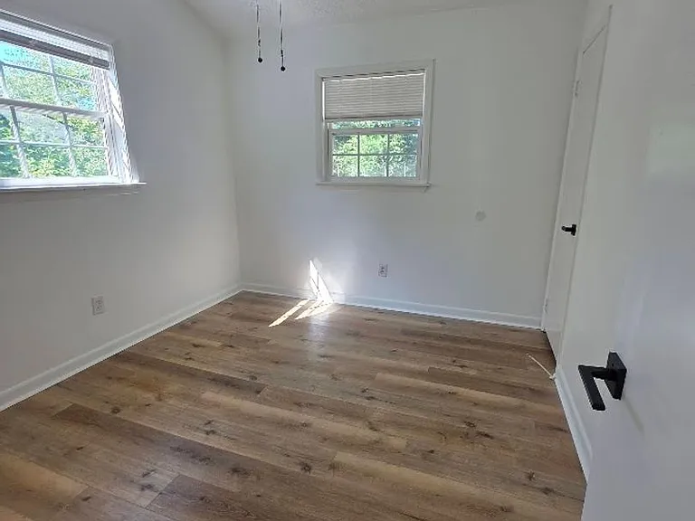 37 Cobb Rd — Photo 11