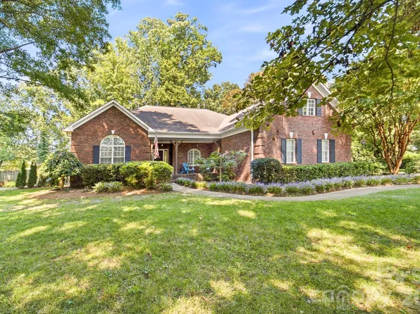 15002 Dexter Lemmond Ct, Mint Hill, NC 28227