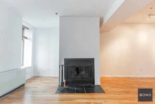 Rented by Bond New York | media 3