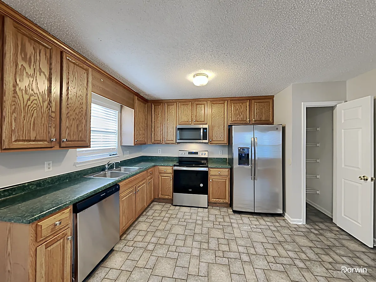 Building Photo - 420 Donny Brook Ct