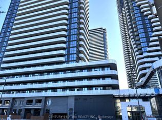 28 Interchange Way #4209, Vaughan, ON L4K 5C3