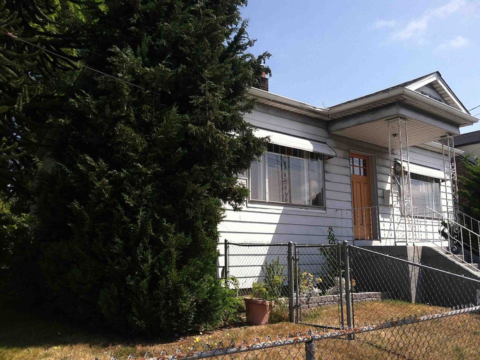 2nd image of 1010 NE 80th St