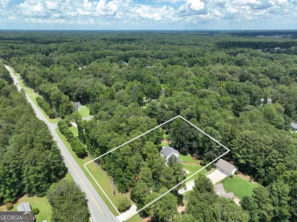 1359 Fischer Rd, Sharpsburg, GA 30277