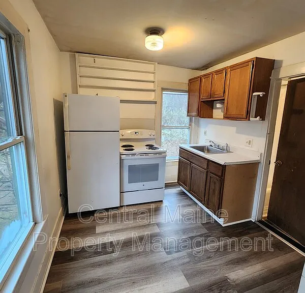60 Spring St #4 — Photo 1