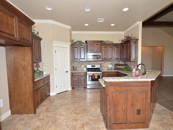 5th image of 18825 Rolling Hill Way