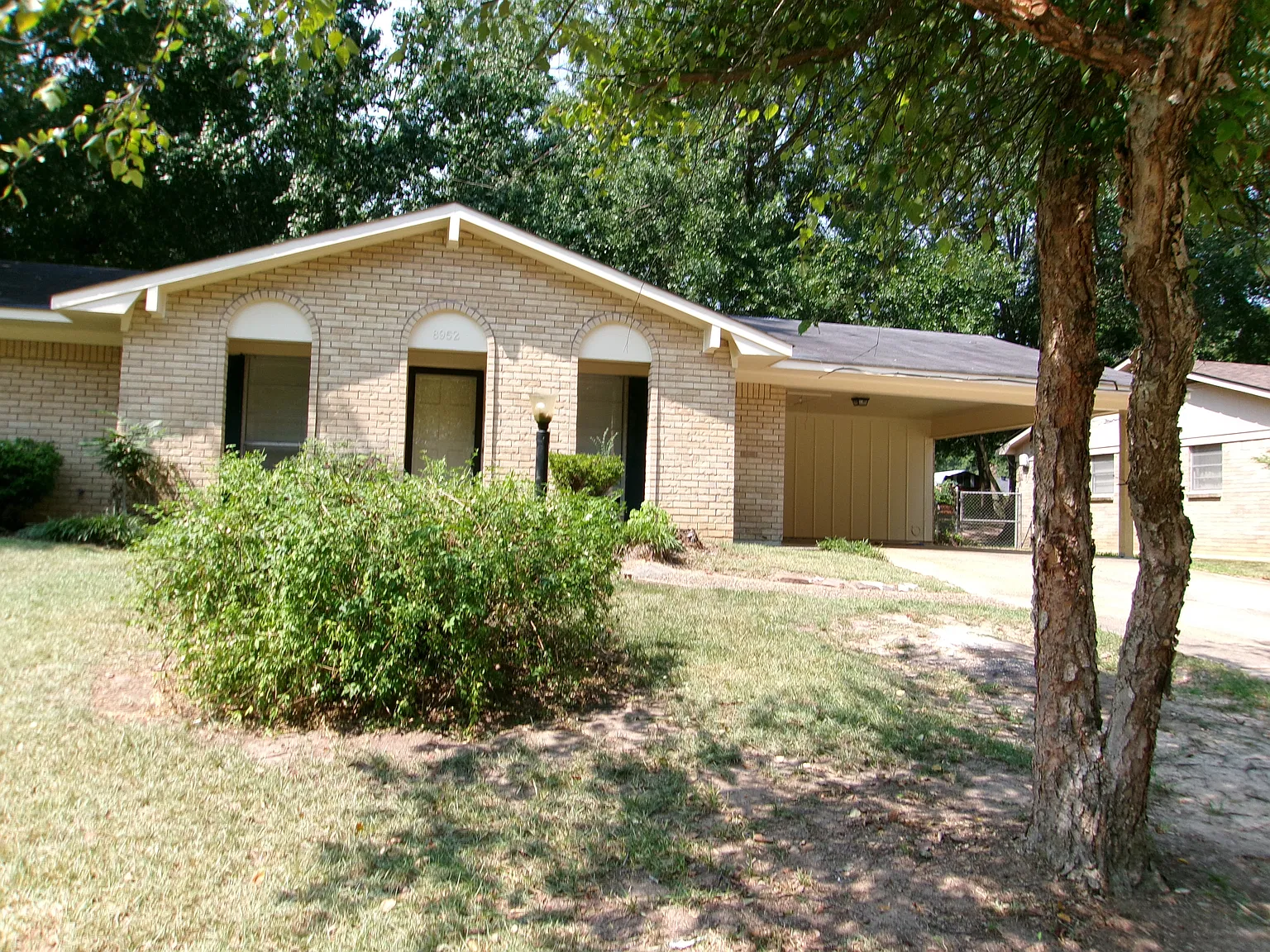 3 bed, 1379 sqft, $1,400 — Photo 1