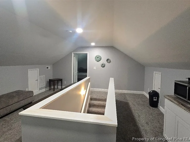 506 Roxie Ave — Photo 29