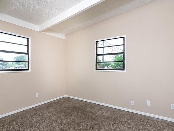5th image of 1802 Cadillac Cir