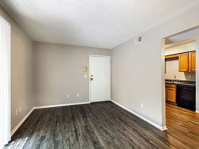 Flats North and Flats South at KCK — Photo 7