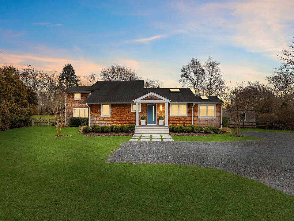 212 Sebonac Rd