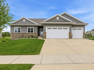 312 Luke Ln, Dane, WI 53529