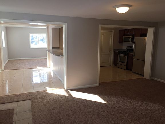 2nd image of 7 Elmhurst Dr