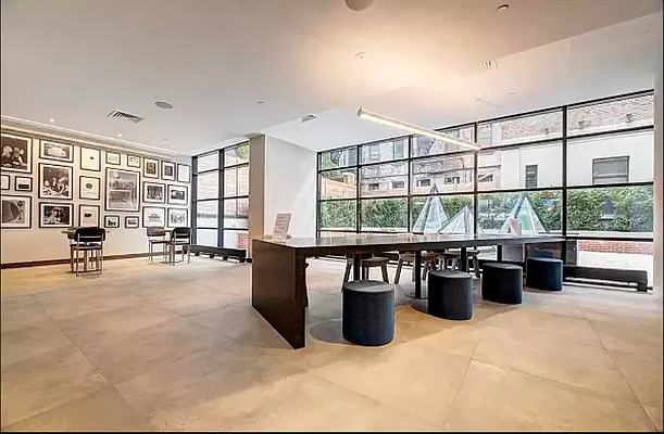 Rented by REAL New York | media 191