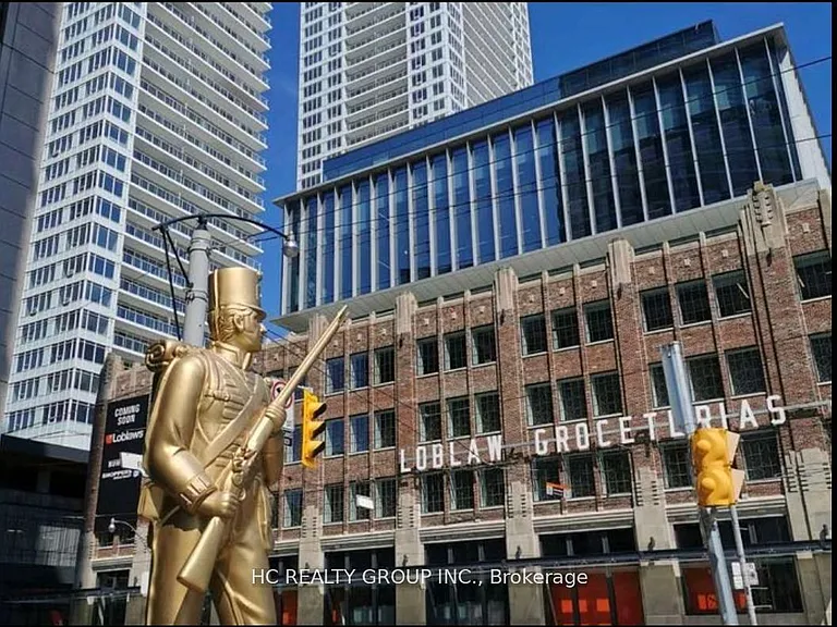 19 Bathurst St #2603 — Photo 6