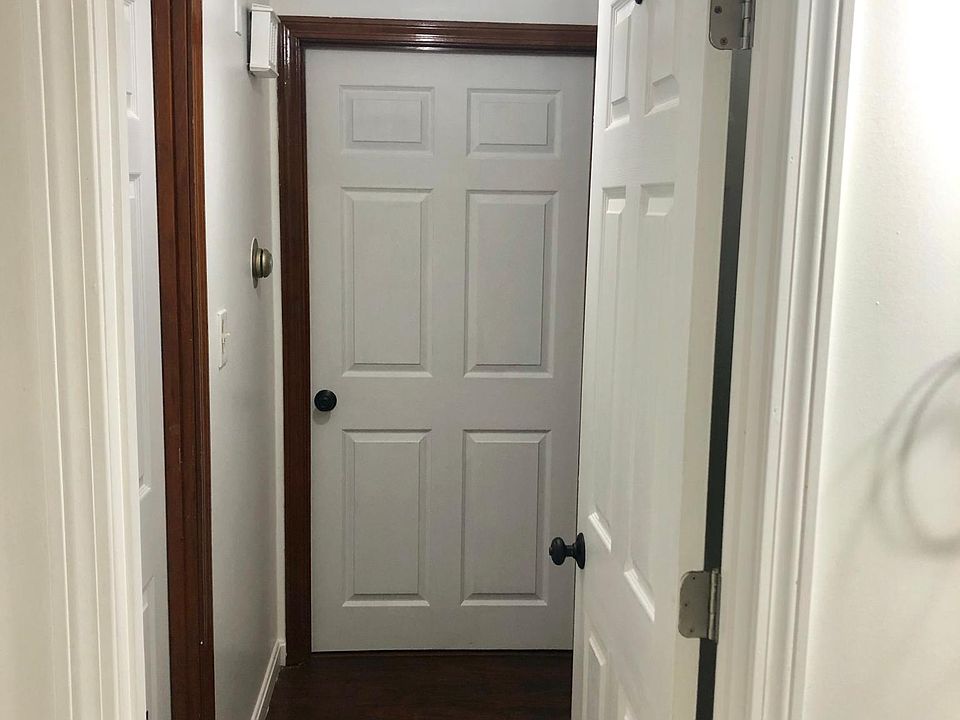 Short hallway