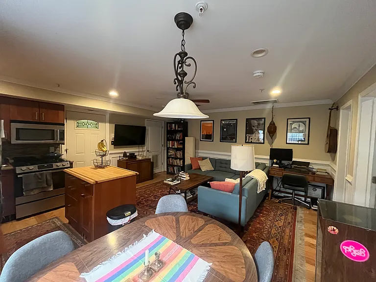 754 Park Rd NW #1 — Photo 4