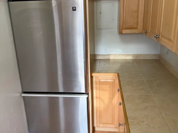 1781 Leroy Ave #13, Berkeley, CA 94709