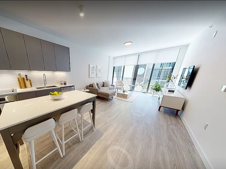535 NW 24th St #11 — Photo 1