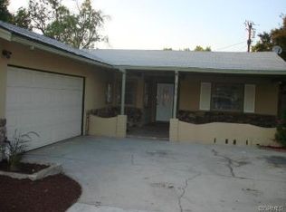 700 E Wright St, Hemet, CA 92543