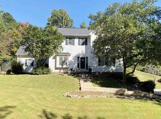 208 Sparrow Ct, Russell, KY 41169