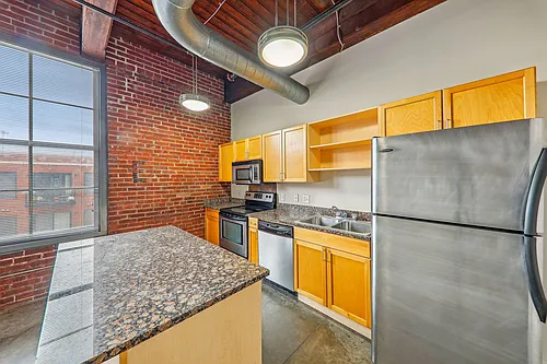 Stadium Loft Apartments Photo 1