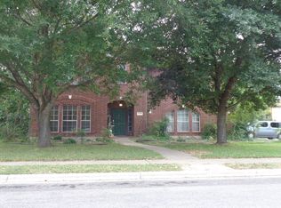 1900 Gray Oak Dr, Round Rock, TX 78681