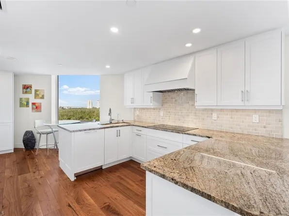 7225 Pelican Bay BLVD #705, NAPLES, FL 34108
