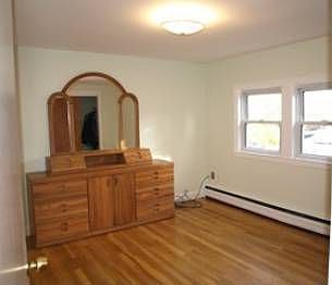 2nd image of 27 Squantum St