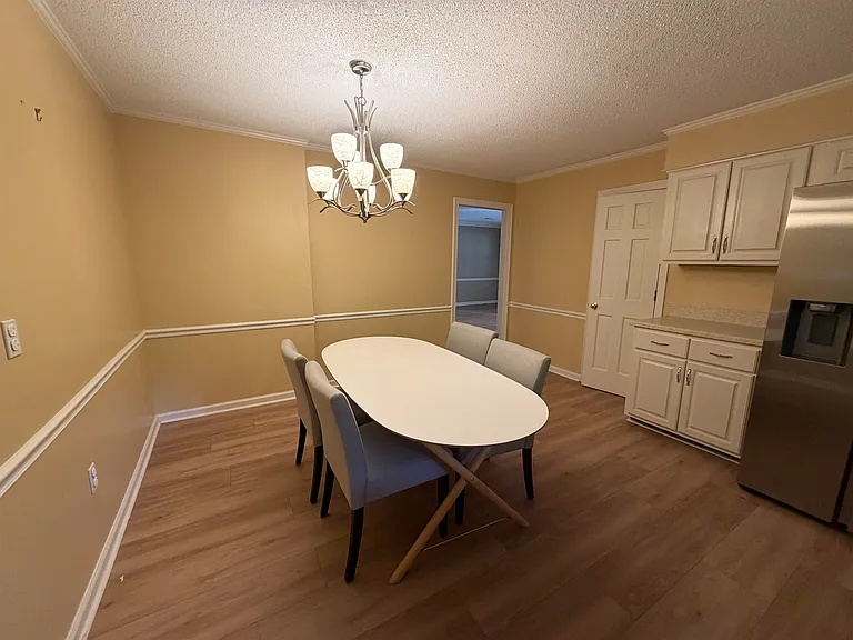 8149 Kimbrook Dr — Photo 9