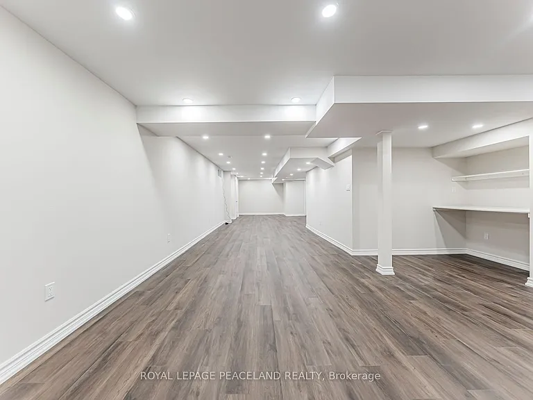 152 Flagstone Way — Photo 44
