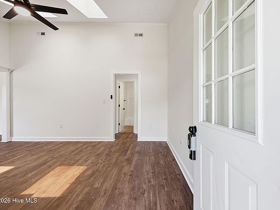 2nd image of 325 Miller Boulevard