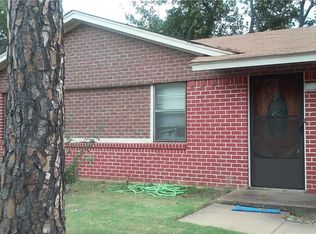 2224 Meadowcrest Ln, Irving, TX 75060