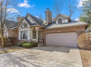 812 N Beech Daly Rd, Dearborn Heights, MI 48127