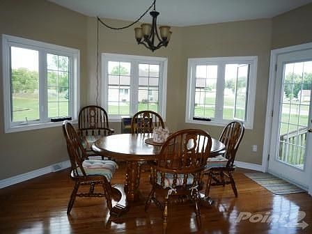 Dining Area with Bay Window