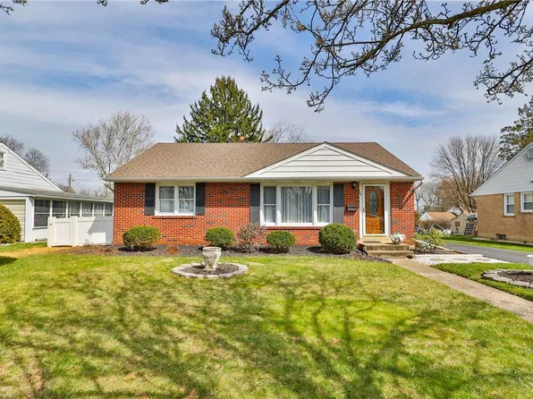 229 N 40th St S, Allentown, PA 18104