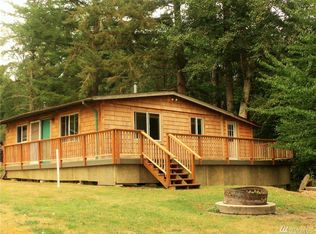 51 Wolf Rd, Quilcene, WA 98376