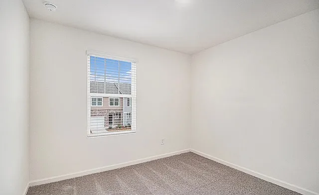 626 Jervis Way — Photo 8
