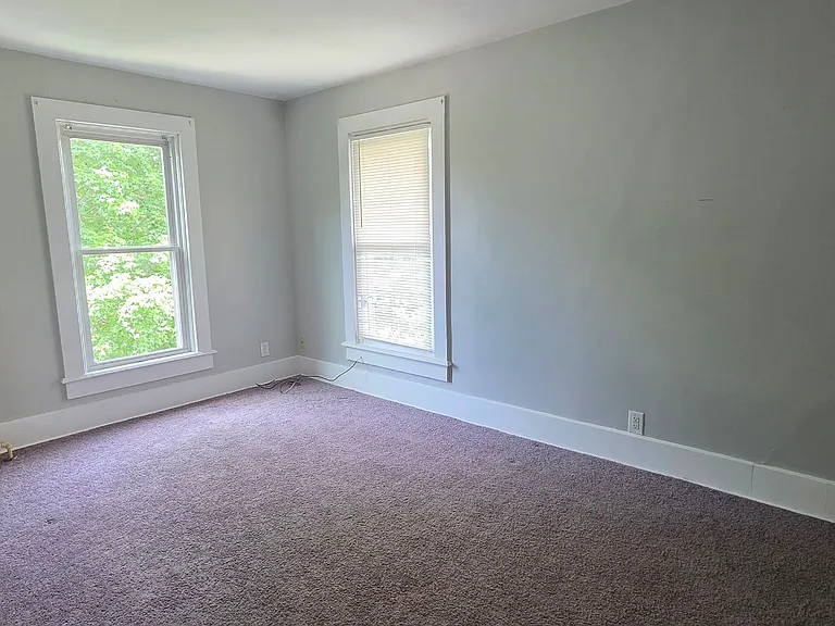 1206 Maple Ave — Photo 6