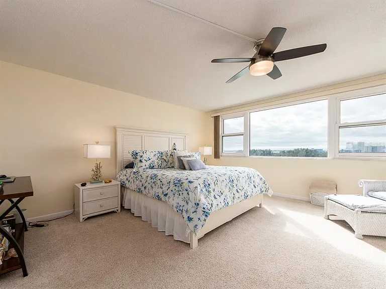 675 S Gulfview Blvd #902 — Photo 15